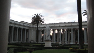 Vorhof der Basilika San Paolo